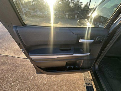 2018 Toyota Tundra SR5 5.7L V8