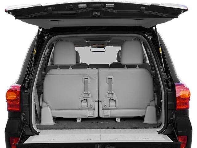 2013 Toyota Land Cruiser V8