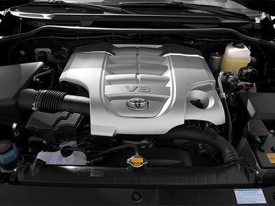 2013 Toyota Land Cruiser V8