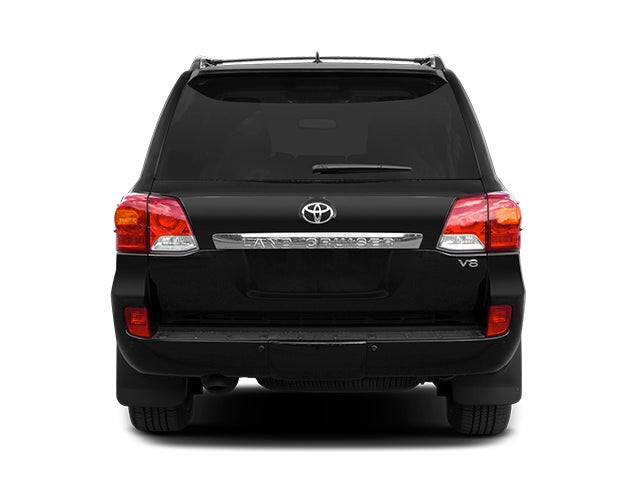 2013 Toyota Land Cruiser V8