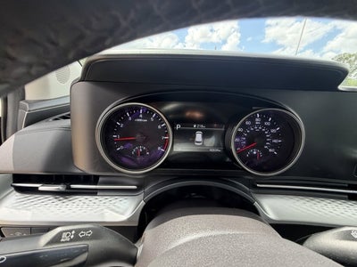2024 Kia Carnival MPV LX Seat Package