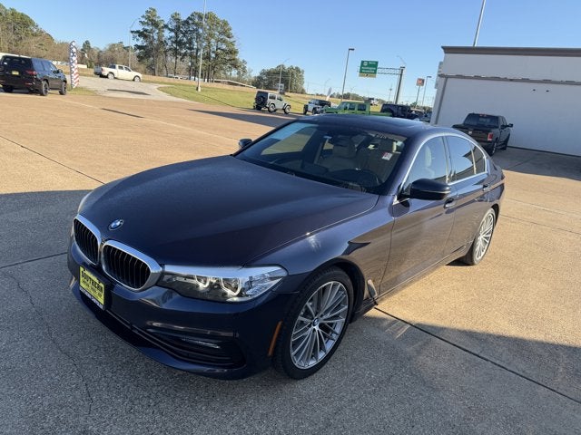2017 BMW 530i 530i