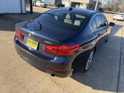 2017 BMW 530i 530i