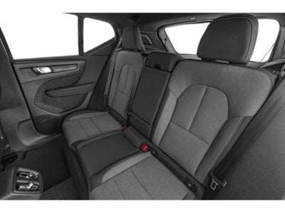 2024 Volvo XC40 B5 Plus Bright Theme